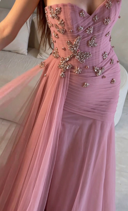 Magnifique robe de bal rose, longue et fourreau en mousseline, bustier sans bretelles ED11828