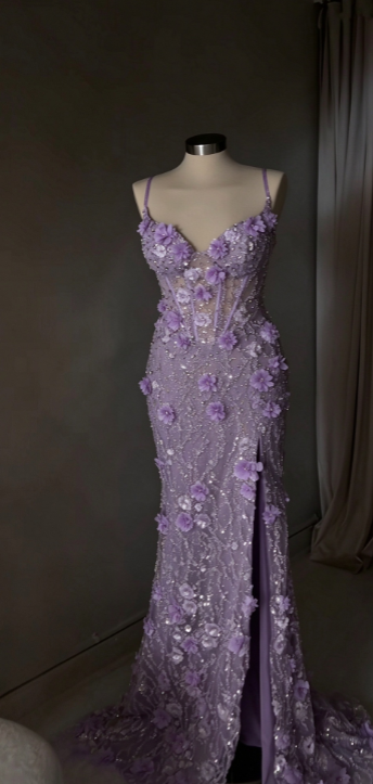 Robe de soirée longue violette en tulle brodé de perles, coupe fourreau, appliqués féeriques ED11839