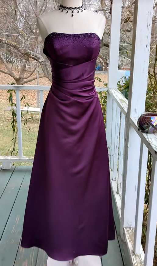 Robe de bal Glam Grape bustier fourreau en satin longue robe de soirée ED11842