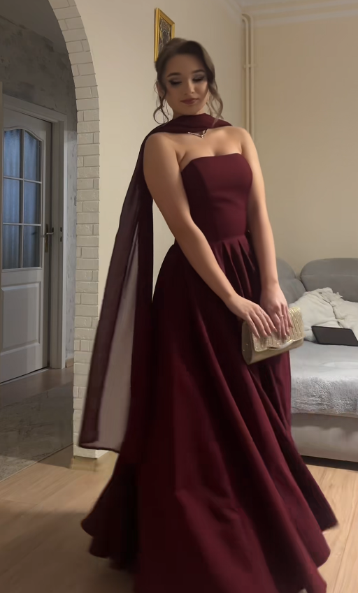 Robe de bal glamour bordeaux sans bretelles en mousseline coupe trapèze longue robe de soirée ED11847
