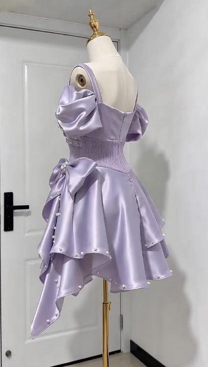 Robe de bal courte violette magnifique en satin coupe trapèze pour anniversaire ED11868