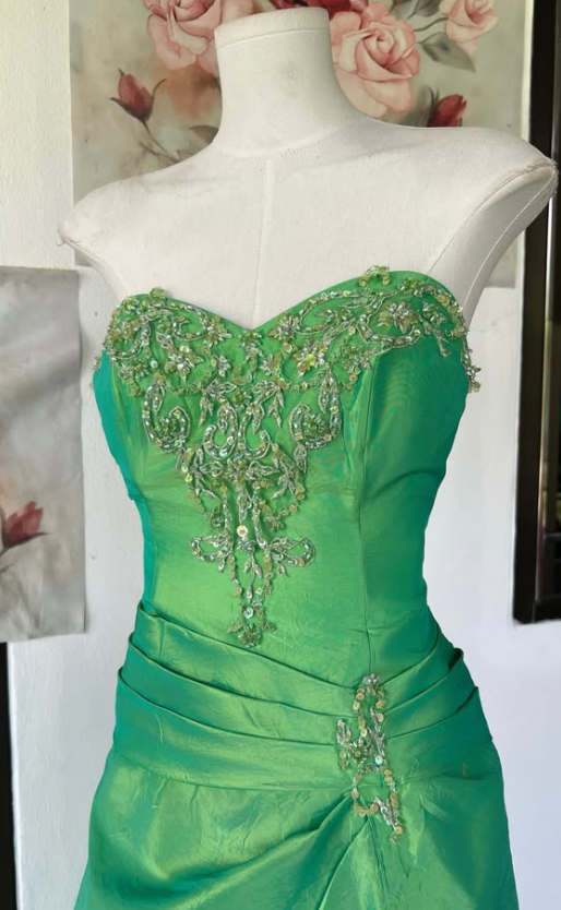 Gorgeoue A-Line Satin Long Evening Dress Green Prom Dress ED11916