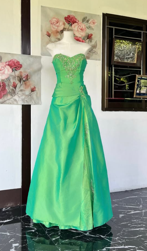 Gorgeoue A-Line Satin Long Evening Dress Green Prom Dress ED11916