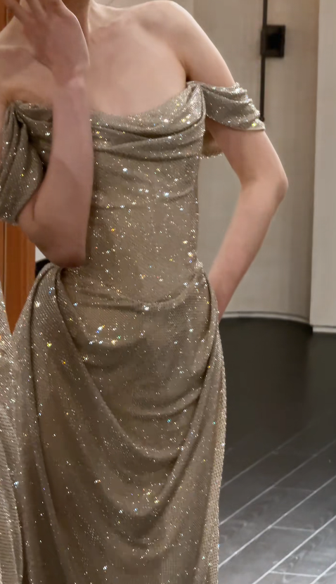 Pretty Sheath Sequins Chiffon Long Evening Dress Gold Prom Dress ED11924