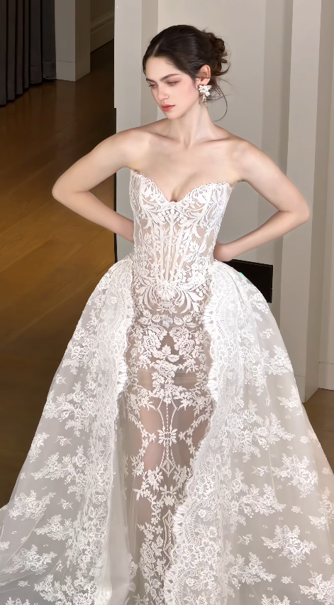 Pretty Sheath Lace Wedding Dress White Bridal Gown ED11929