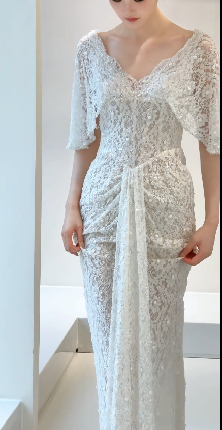 Timeless Sheath Lace Wedding Dress White Bridal Gown ED11931