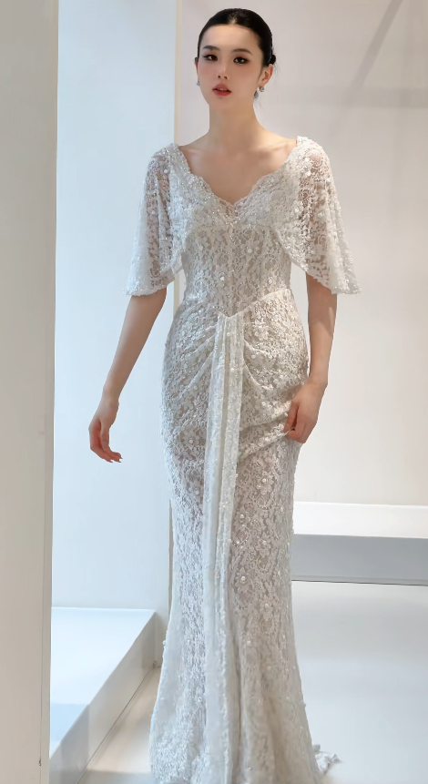 Timeless Sheath Lace Wedding Dress White Bridal Gown ED11931