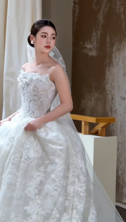 Eternal Strapless A-Line Wedding Dress White Long Bridal Dress Lace Bridal Gown ED11935