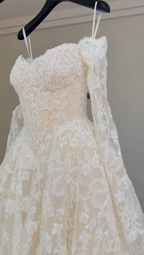 Eternal A-Line Wedding Dress White Long Bridal Dress Off-shoulder Lace Bridal Gown ED11938