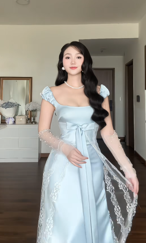 Gorgeous Sheath Satin Long Evening Dress Pale Blue Prom Dress ED11962