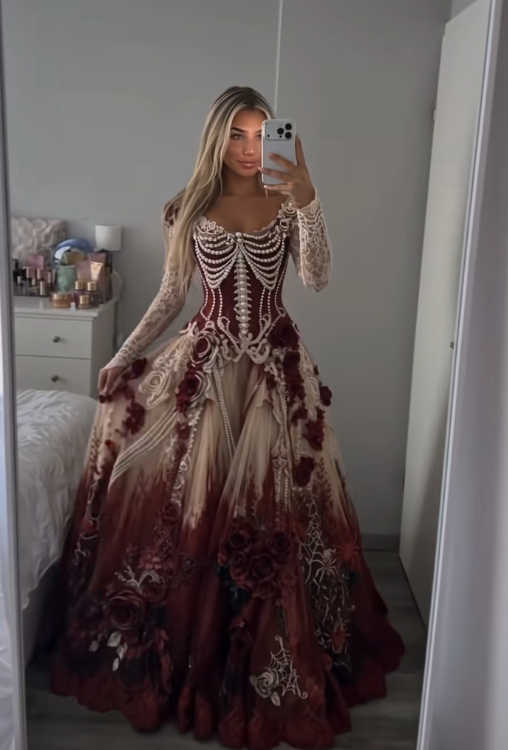 Schickes burgunderrotes, perlenbesetztes A-Linien-Abiballkleid aus Tüll, langes Abendkleid ED11979