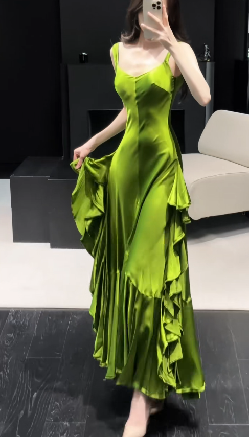Fashion Green Prom Dress Sheath Satin Long Prom Dress ED11989