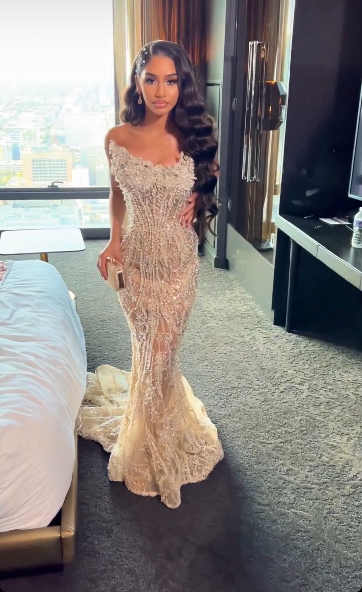 Chic Champagne Prom Dress Mermaid Tulle Beaded Long Evening Dress ED12023