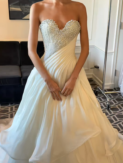 Elegant A-Line Tulle Wedding Dress White Bridal Gown ED12039