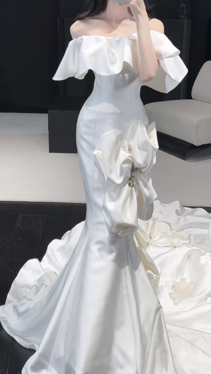 Elegant Mermaid Satin Wedding Dress White Bridal Gown ED12044