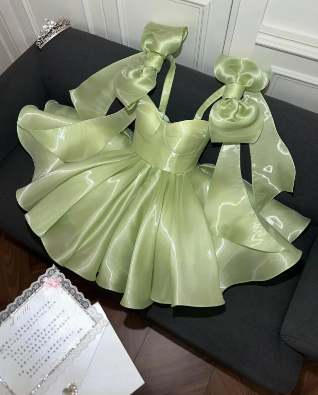 Chic Green Short Birthday Dress A-Line Satin Party Dress ED12120