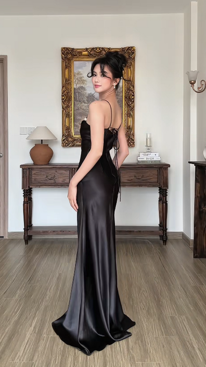 Robe de soirée longue simple noire en satin fourreau pour invitée de mariage ED12129