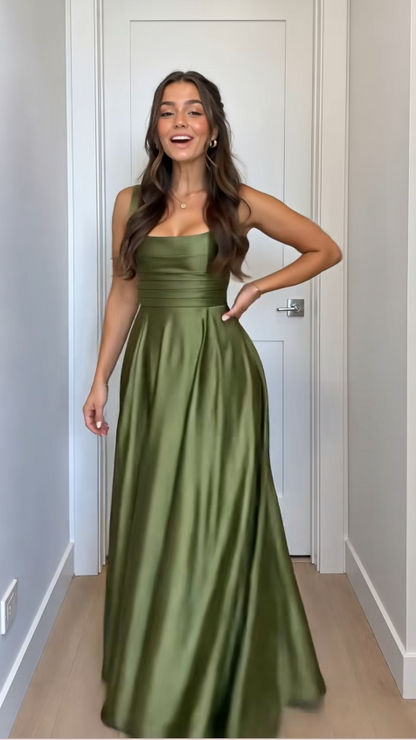 Robe de soirée longue en satin coupe trapèze vert simple pour invitée de mariage ED12132