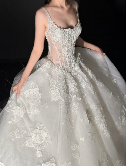 Timeless A-Line Tulle Appliques Wedding Dress White Bridal Gown ED12174