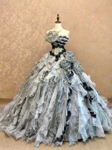 Wunderschönes Ballkleid aus Tüll, Quinceañera-Kleid in Grau, langes Sweet-16-Kleid ED12209