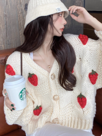 Lazy-style knitted cardigan with 3D strawberries for women EP01439