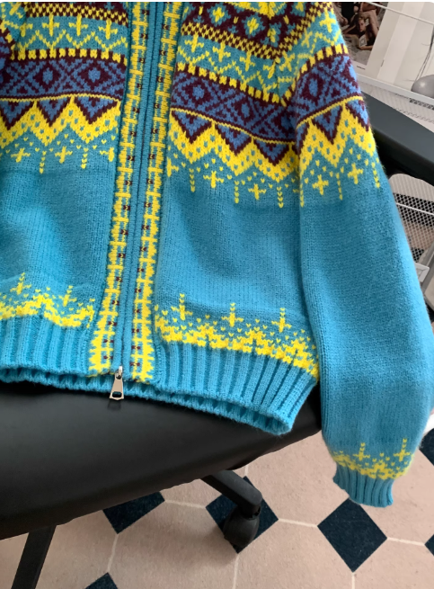 Off-white Fair Isle knit sweater with duffle coat, hooded vintage knit cardigan EP01443