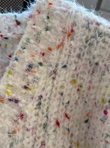 Gentle Single-Breasted V-Neck Short Cardigan, Fashionable Knit Sweater EP01459