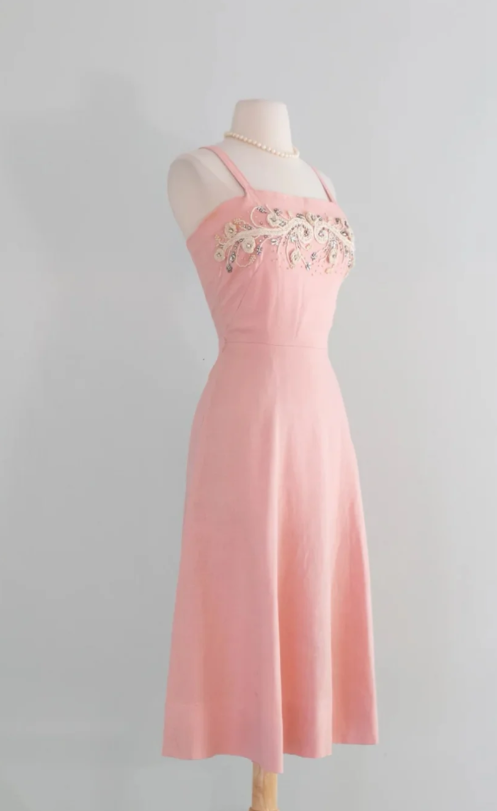 Cute Spaghetti Straps A-line Satin Applique Short Prom Dresses Pink Homecoming Dresses Birthday Dresses EP04033