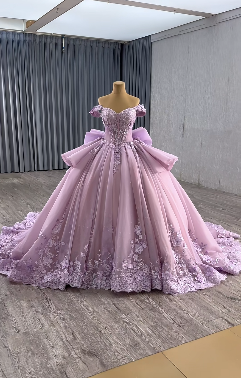 Gorgeous Off-the-shoulder Ball Gown Tulle Applique Long Prom Dresses Purple Sweet 16 Dress Quinceanera Dresses EP04081