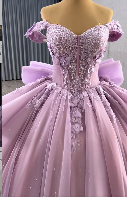 Gorgeous Off-the-shoulder Ball Gown Tulle Applique Long Prom Dresses Purple Sweet 16 Dress Quinceanera Dresses EP04081