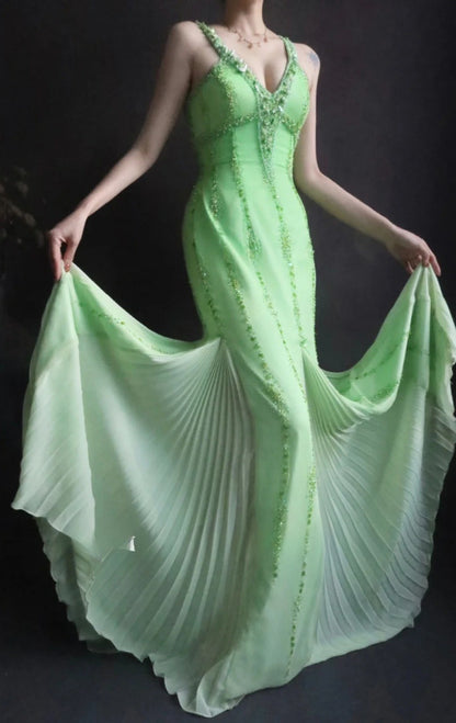 Fairy V neck Sheath Long Prom Dresses Beaded Chiffon Green Evening Dresses EP04780