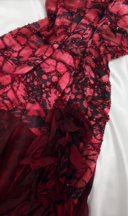 Glam Spaghetti Strap Sheath Burgundy Long Prom Dresses Sleeveless Beaded Burgundy New Year's Eve Dress EP05108