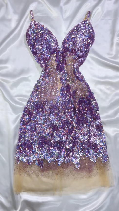 Wunderschönes dunkelolivgrünes herzförmiger Ausschnitt A-Linie Satin Tüll Kurzes Ballkleid Homecoming-Kleid ED02575