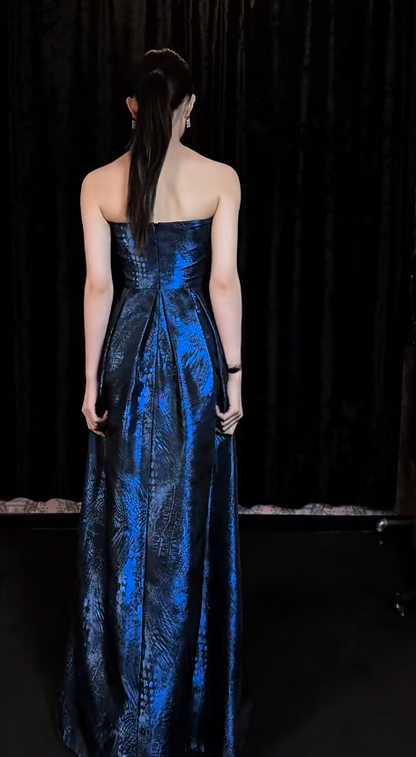 Elegant Sweetheart A-Line Midnight Blue Long Prom Dresses Satin Sleeveless Midnight Blue Evening Gowns EP05140