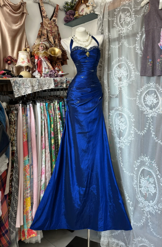Vintage Halter Sheath Long Prom Dresses Beaded Satin Blue Evening Dresses Sleeveless Birthday Dresses EP05396