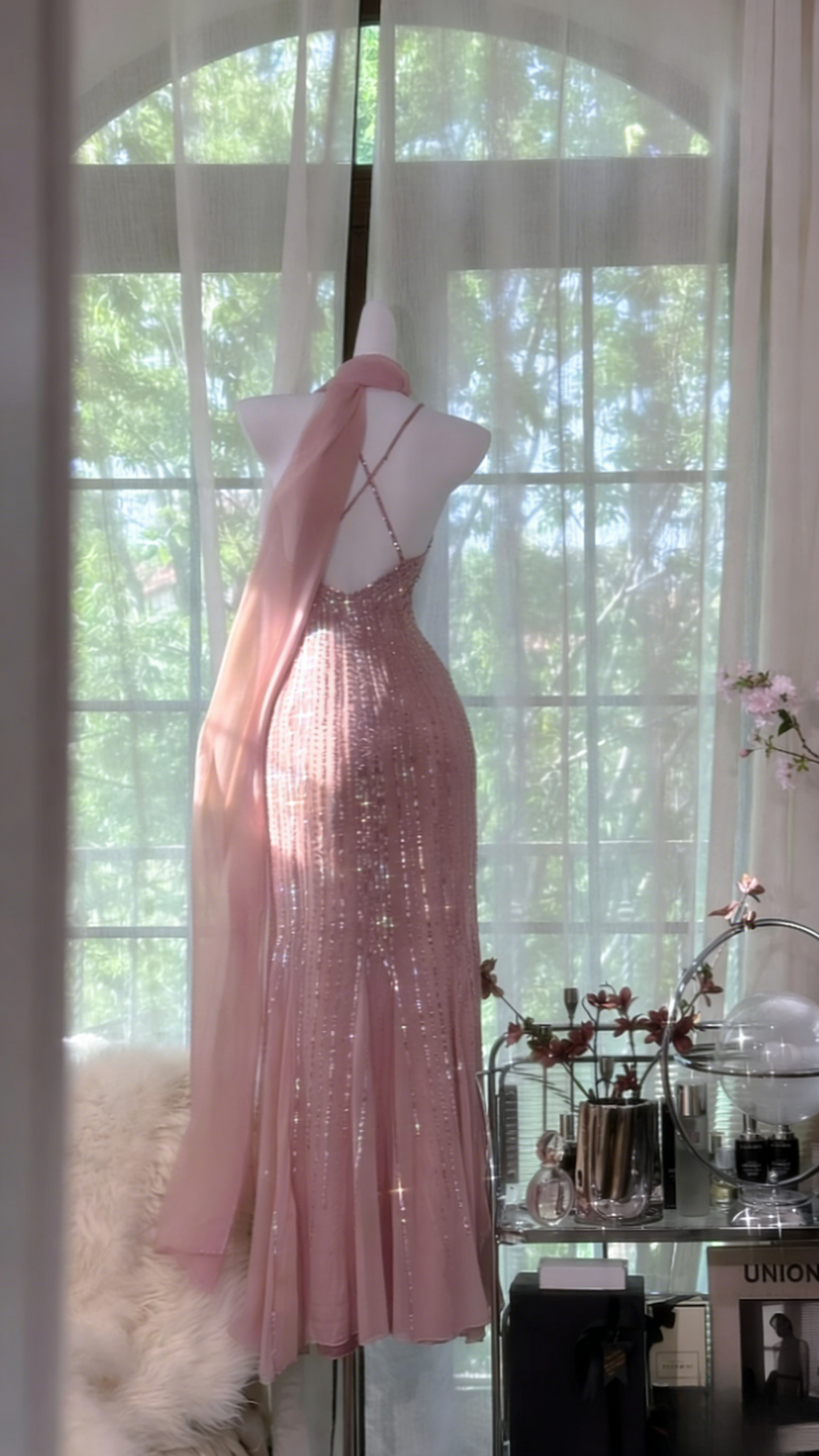 chic-spaghetti-straps-sheath-long-prom-dresses-beaded-chiffon-champagne-evening-dresses-sleeveless-pink-birthday-dresses