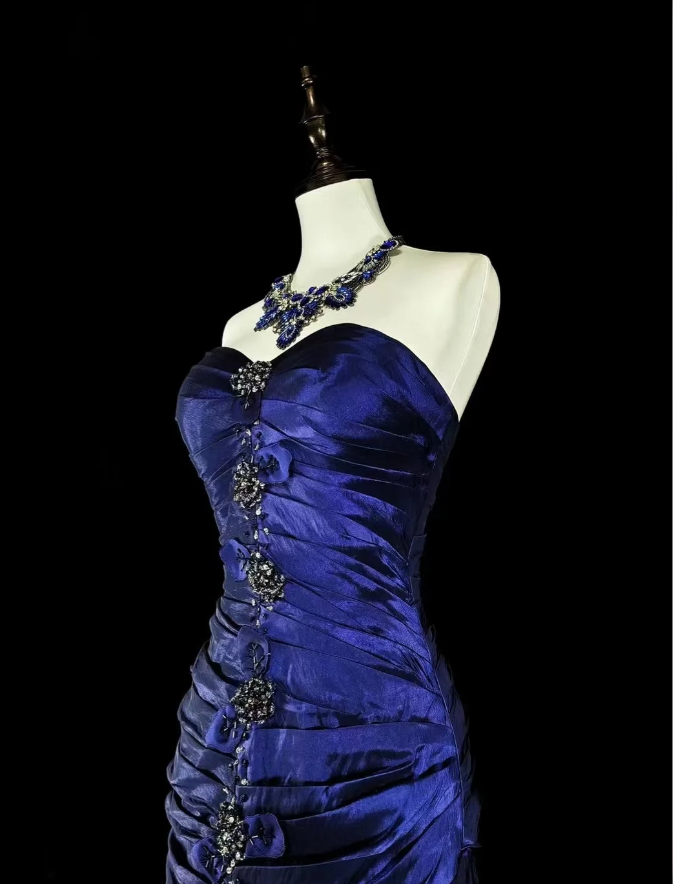 Vintage Strapless Sheath Long Prom Dresses Satin Navy Blue Evening Dresses Sleeveless Navy Blue Birthday Dresses EP05675