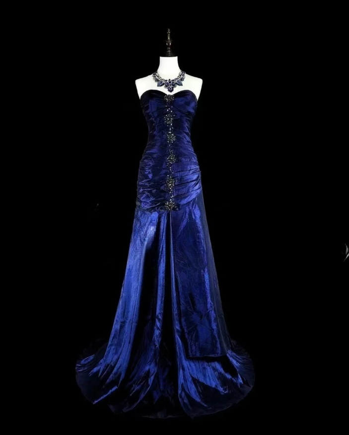 Vintage Strapless Sheath Long Prom Dresses Satin Navy Blue Evening Dresses Sleeveless Navy Blue Birthday Dresses EP05675