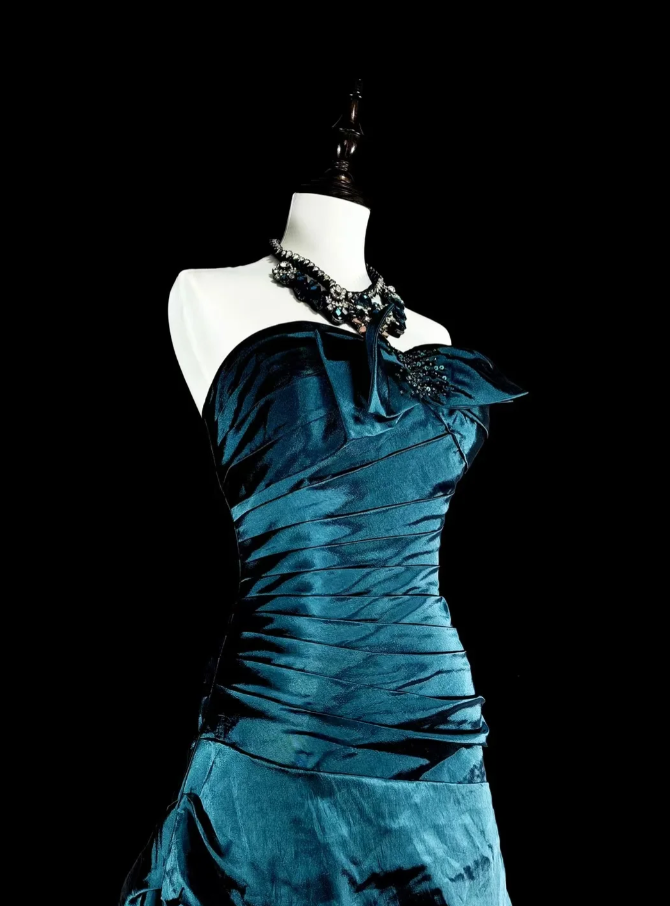 Fairy Strapless A-Line Long Prom Dresses Satin Teal Evening Dresses Sleeveless Teal Birthday Dresses EP05678