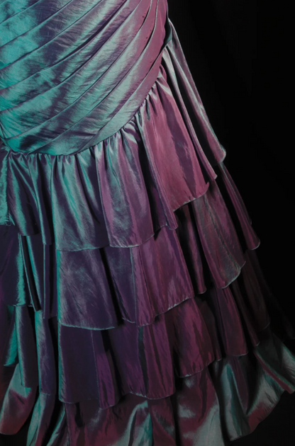 Wunderschönes dunkelolivgrünes herzförmiger Ausschnitt A-Linie Satin Tüll Kurzes Ballkleid Homecoming-Kleid ED02575