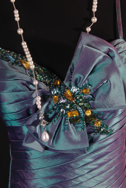 Wunderschönes dunkelolivgrünes herzförmiger Ausschnitt A-Linie Satin Tüll Kurzes Ballkleid Homecoming-Kleid ED02575