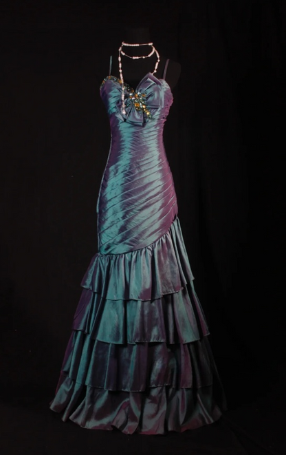 Fairy Spaghetti Straps Sheath Long Prom Dresses Satin Sleeveless Evening Dresses  Green Birthday Dresses EP05703