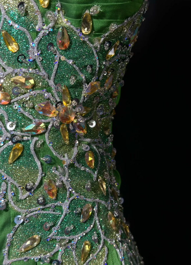 Sexy Green Sheath Long Prom Dresses Spaghetti Straps Satin Sleeveless Birthday Dresses  EP05724