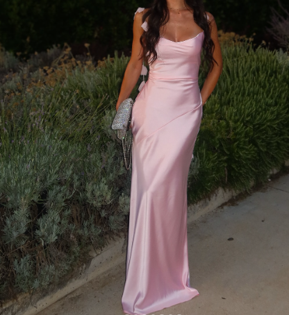 Chic Pink Sheath Long Prom Dresses Spaghetti Straps Evening Dresses Satin Sleeveless Party Dresses  EP05730