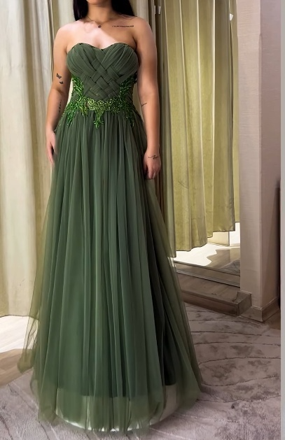 Chic Green A-Line Long Prom Dresses Sweetheart Tulle Sleeveless Evening Dresses EP05741