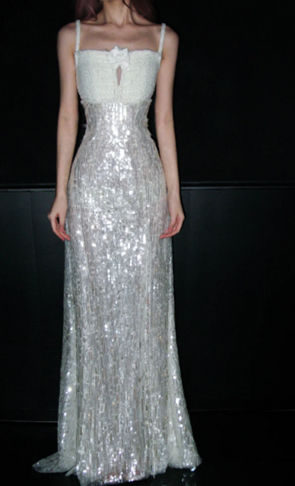 Gorgeous Sheath Long Wedding Dresses Spaghetti Straps Sequins White Bridal Gowns Sleeveless Bridal Dresses EP05744
