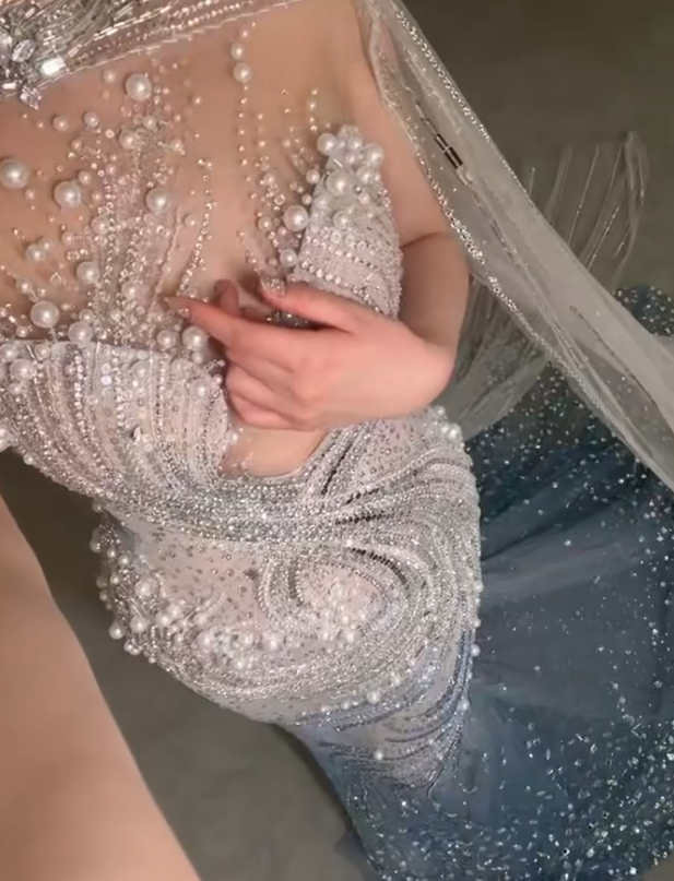 Chic Ice-blue Mermaid Long Prom Dresses Tulle Beaded Jewel Formal Dresses Sleeveless Evening Dresses EP06021