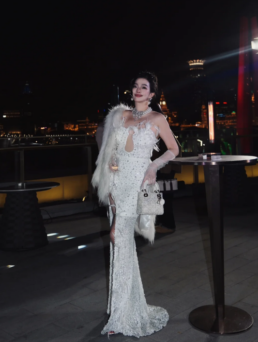 Chic White Sheath Long Prom Dresses Satin Beaded Strapless Formal Dresses Sleeveless Evening Dresses EP06022