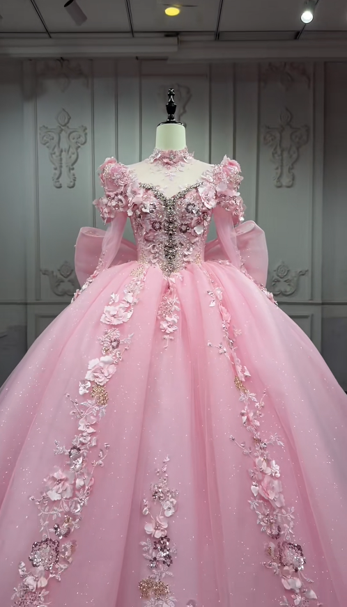 Cute Pink A-Line Long Prom Dresses Tulle Applique V-Neck Quinceanera Dresses Long Sleeves Sweet 16 Dresses EP06024