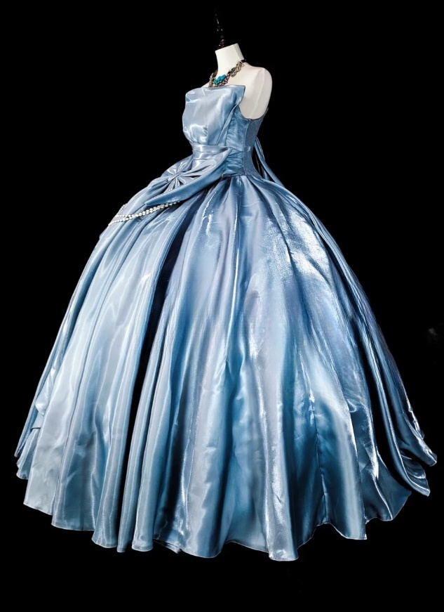 Cute Gray Blue Ball Gown Long Prom Dresses Satin Strapless Quinceanera Dresses Sleeveless Sweet 16 Dresses EP06025